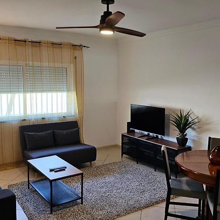 Harbour'S Way, Spacious And Cosy Apartment, With Ac Olhão Exteriör bild