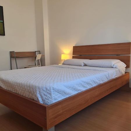 Harbour'S Way, Spacious And Cosy Apartment, With Ac Olhão Exteriör bild