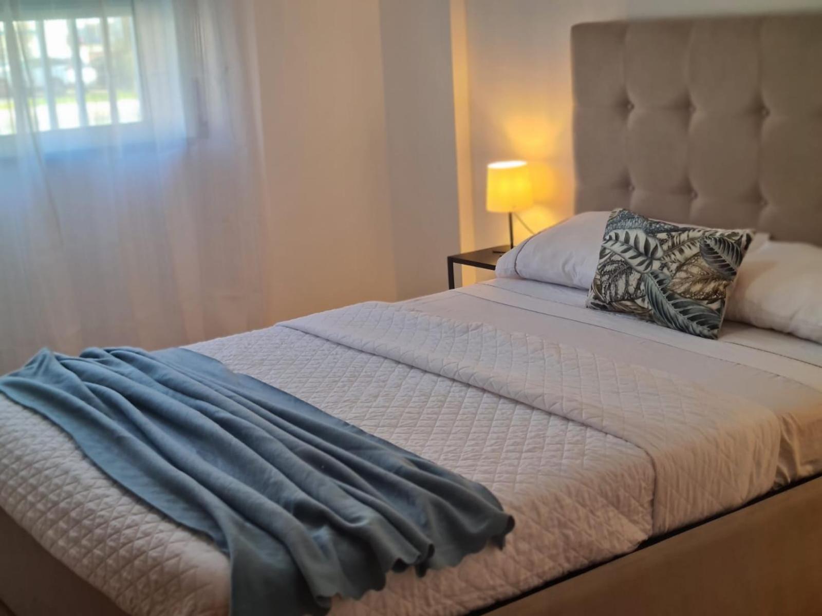 Harbour'S Way, Spacious And Cosy Apartment, With Ac Olhão Exteriör bild